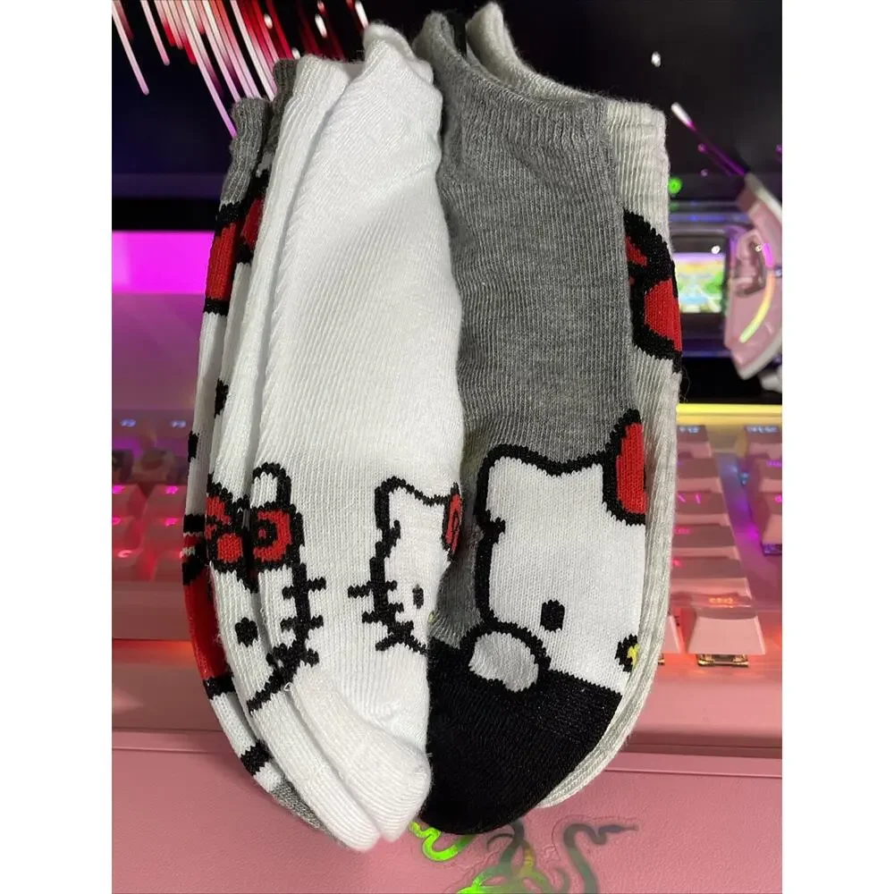 Hello Kitty No Show Socks Red Gray Black Stripe Color Block 2024 Sanrio 5 Pack